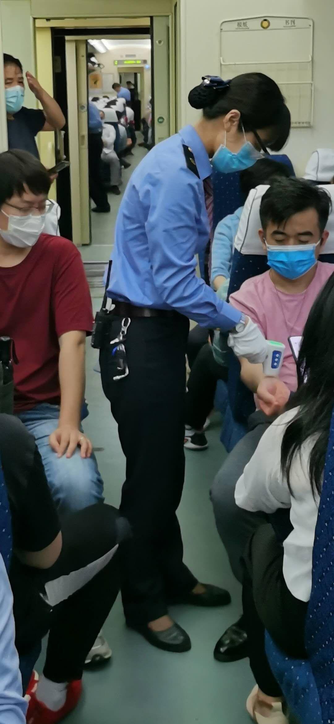 疫情列車最新動態(tài)與小巷美食探險之旅