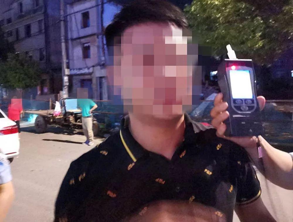 孝昌優(yōu)質(zhì)駕駛崗位招聘啟事——挑戰(zhàn)你的駕駛技能！