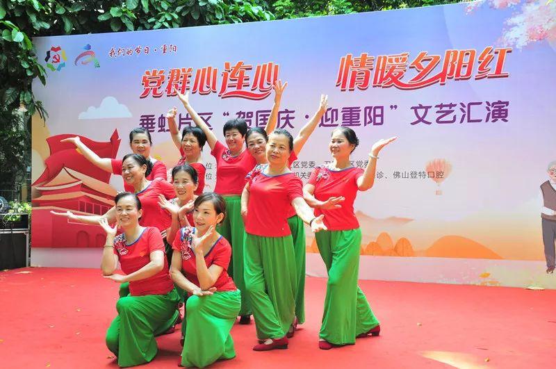 演員有賀，舞臺(tái)人生勵(lì)志之旅