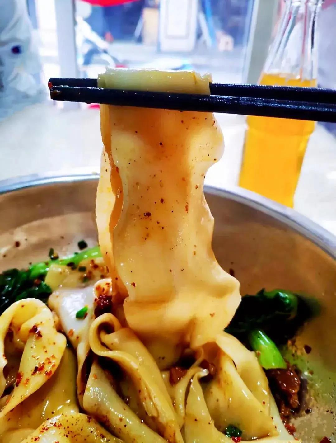 西安油價新篇章，油與情的碰撞，92號汽油最新油價揭秘