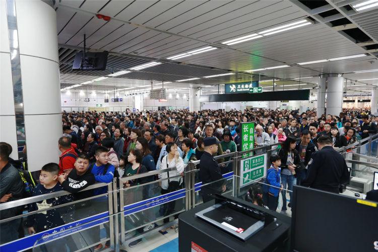 最新入境口岸，開啟人生新篇章，自信旅程成就非凡